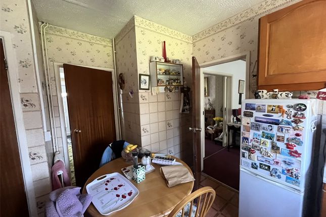 5, Penygaer Road, Carmarthenshire photo 3