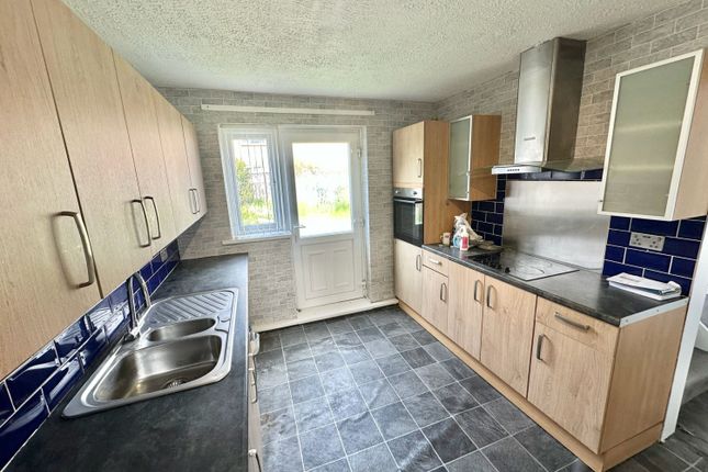 38, Pentland Close, Peterlee photo 2