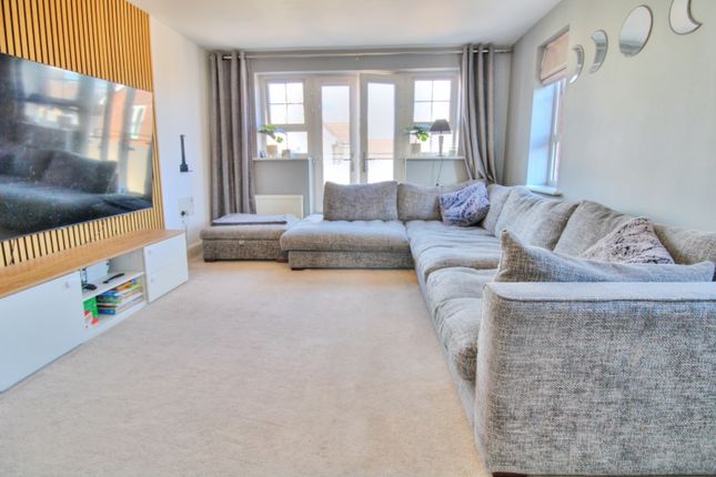 10, Doxford Heath, Milton Keynes photo 3