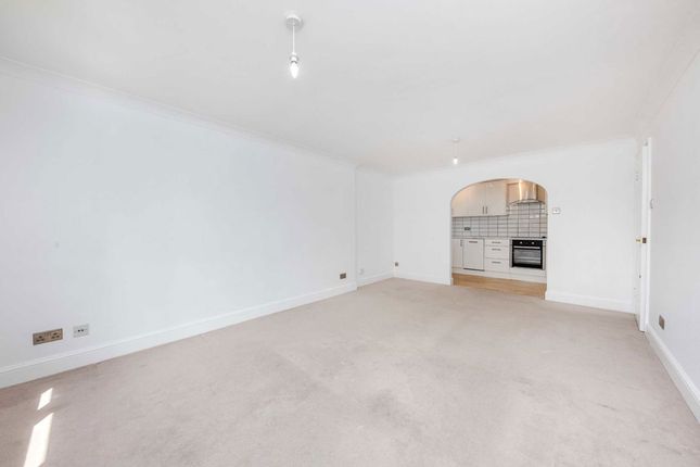 Flat 9, Belgravia House, 238, Kingston Road, Teddington photo 4