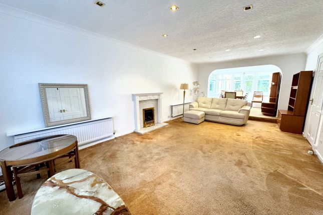 15 Hillingdon Road, Manchester photo 3