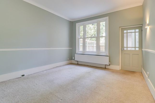 Flat A Northlands House, 52, Park Road, Westcliff-on-Sea photo 2