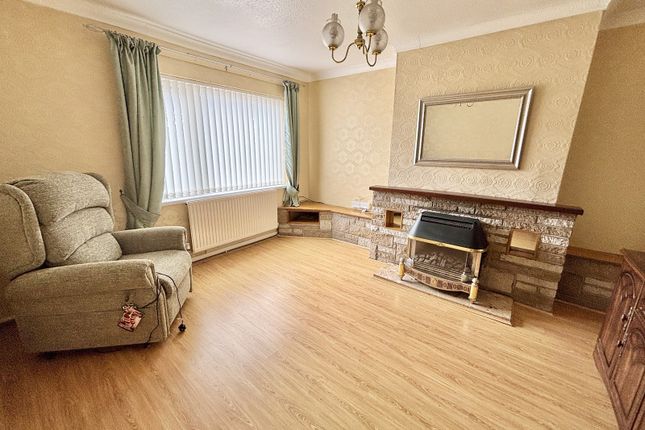 50, Heol Y Llwynau, Swansea photo 4