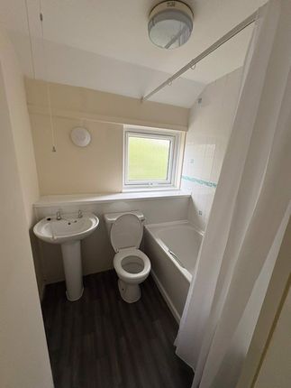 22, Spencer Court, Shifnal photo 3