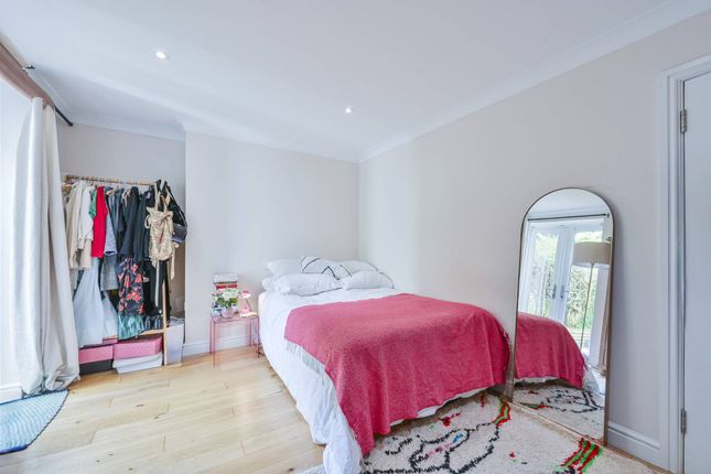 Thumbnail Flat for sale in Chippenham Road W9, Maida Vale,