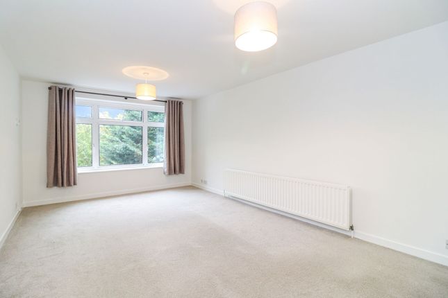 4 Ascot Court Winton Drive, Rickmansworth photo 2