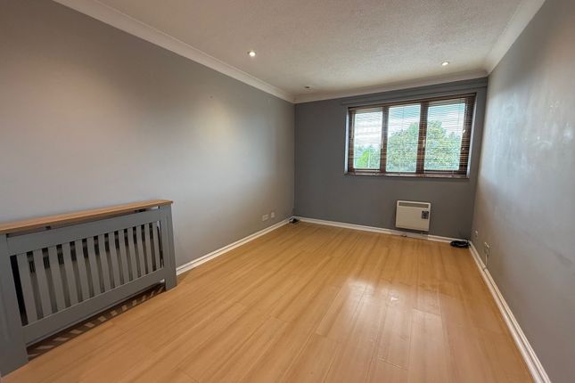 10 Alexander Drive, Ipswich photo 2