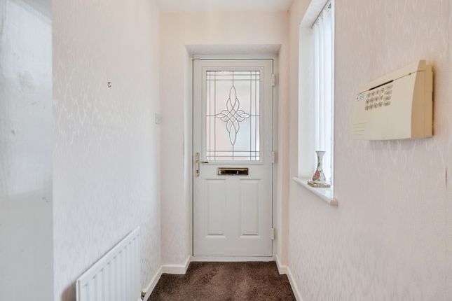8, Ploughfields, Bolton photo 2
