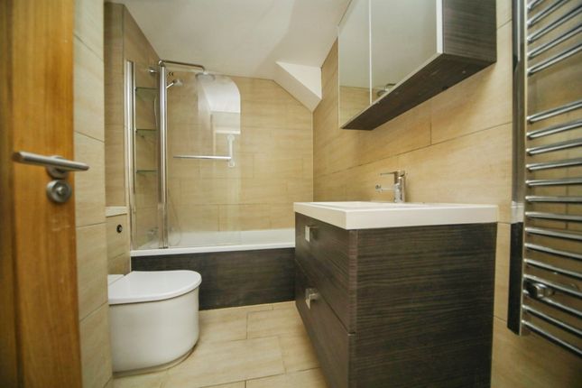 Denham Close, Bury St. Edmunds photo 4