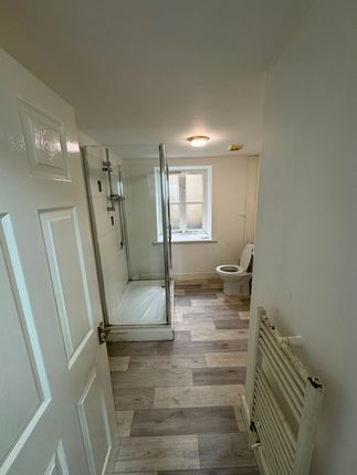 4, Wellfield Mews, Dewsbury photo 4