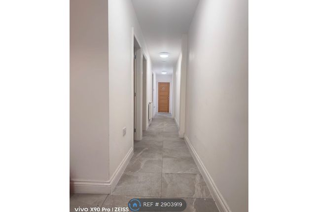 A Linthorpe Road, Flat B, Middlesbrough photo 3