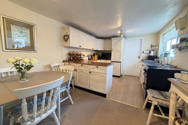 Figg Place, 70a, High Street, Lymington photo 3