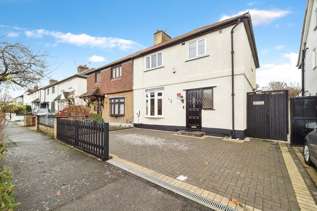 Thumbnail Semi-detached house for sale in Canfield Road, Woodford Green