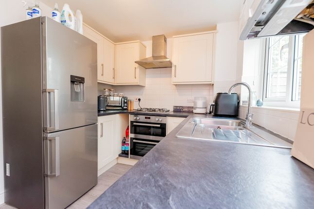 7 Hungerford Close, Sandhurst photo 4
