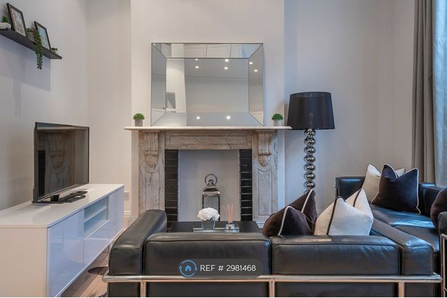 A Clifton Road, London photo 5