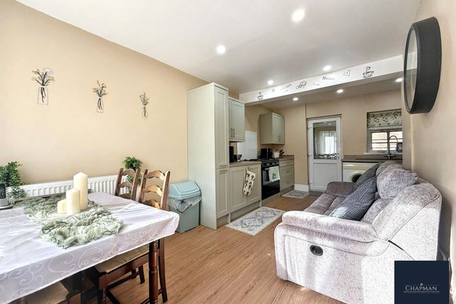 38 Bryn Ivor Street, Tonypandy photo 4