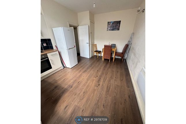 Faizan House Elm Street Mill, Elm St, Burnley photo 2