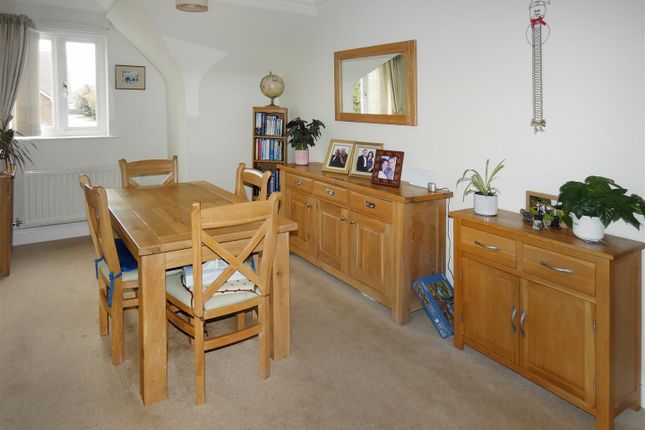 10 Cleeves Court, Cleeves Way, Rustington photo 4