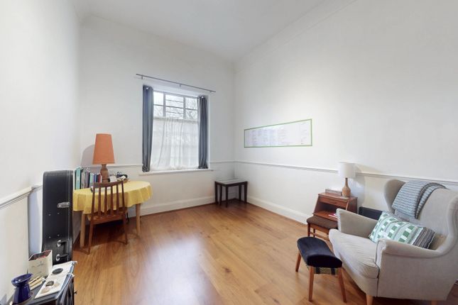 26, Ormonde Terrace, London photo 2