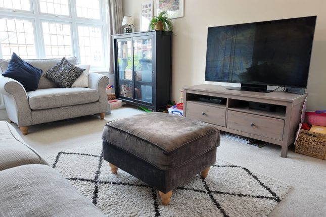 36, Primrose Drive, Newton Abbot photo 2