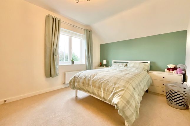 Apt 3, Willow Court Springfield Drive, Crewe photo 3