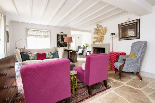 ., Billingshurst photo 4