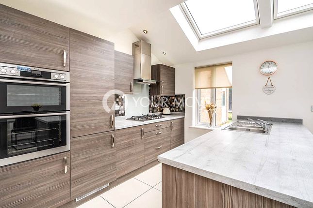 19, Mallow Drive, Greater Manchester photo 3