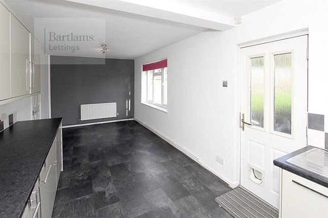 45, White Oak Drive, Wolverhampton photo 4