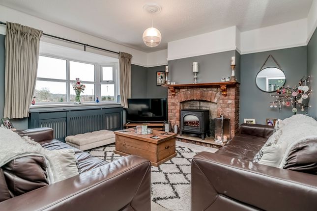 111 Heapey Road, Chorley photo 2