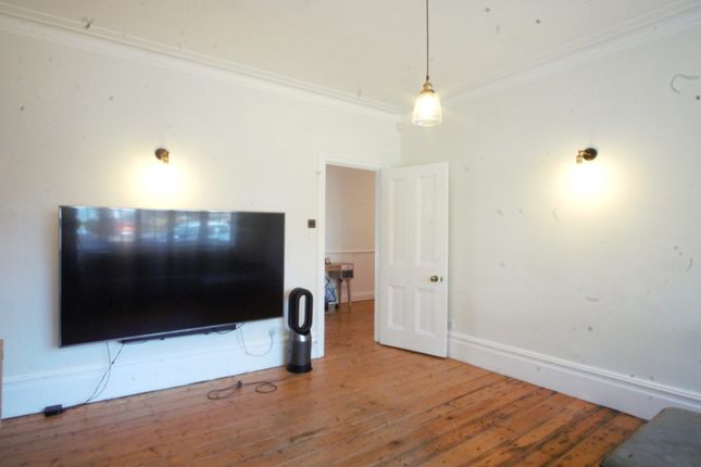 57, Wellington road, Pinner photo 5