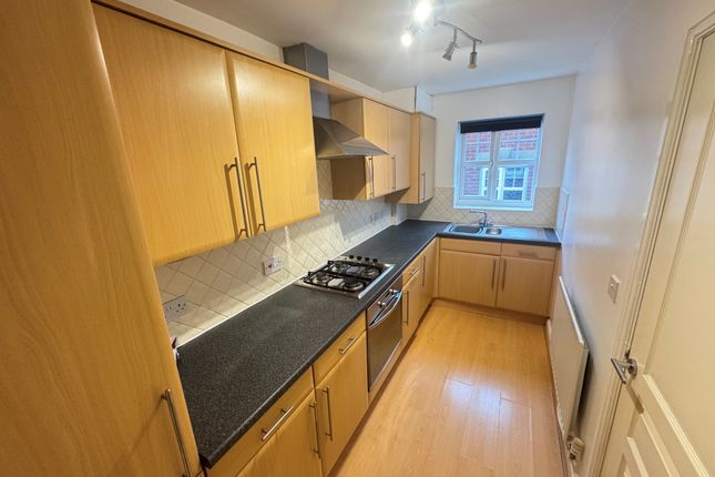 Fully Fitted Kitchen