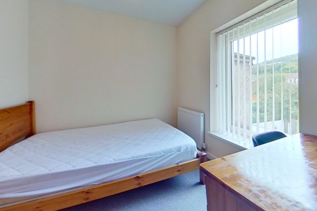 Shared accommodation to rent in Broadway, Treforest, Pontypridd