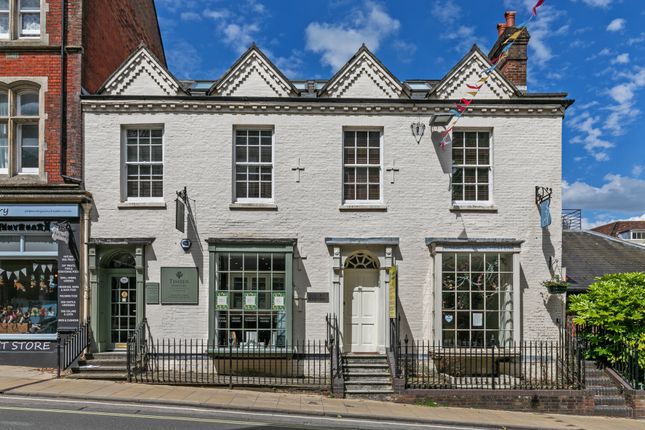 Thumbnail Flat for sale in High Street, Winchester