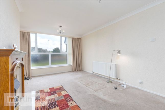 56, Warrenside Close, Lancashire photo 4
