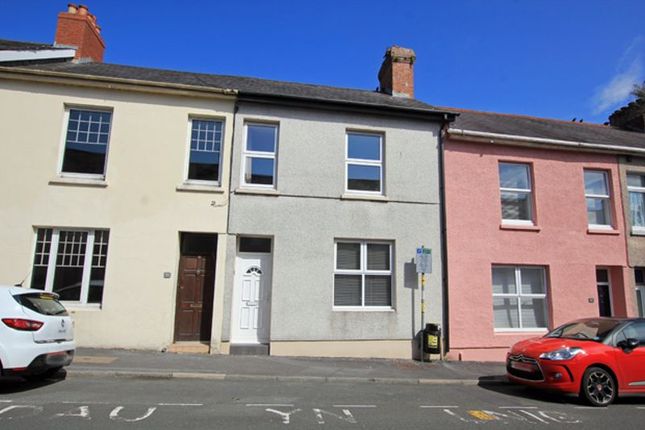 3 bed town house for sale in Parcmaen Street, Carmarthen SA31