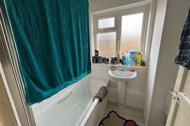 123, The Marian Way, Netherton photo 3