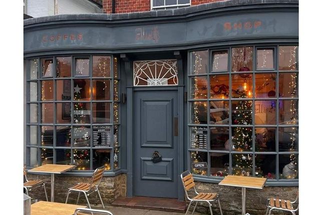 Thumbnail Restaurant/cafe for sale in Godalming, England, United Kingdom