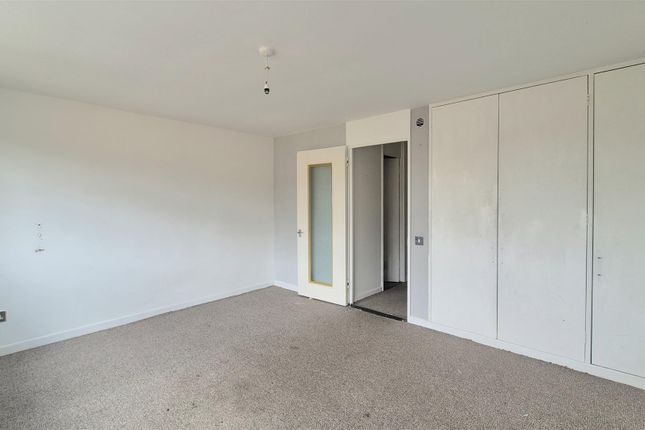 649J, Silbury Boulevard, Milton Keynes photo 4
