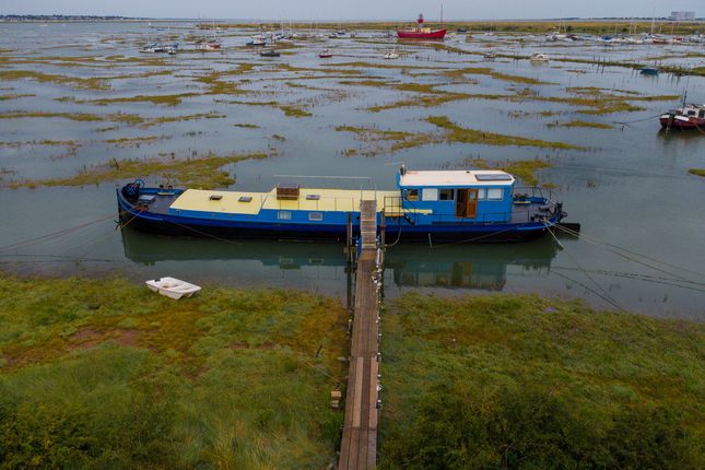 Houseboat Emilia, Woodrolfe Road, Maldon photo 2
