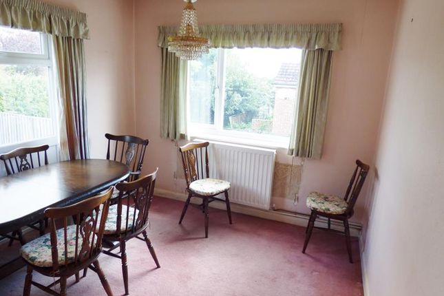 3 Bed Bungalow For Sale In 5 Bellars Lane Malvern Worcestershire