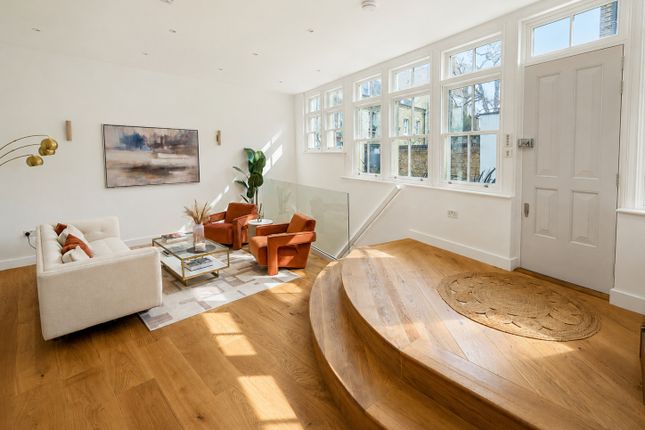 2, Lexham Mews, London photo 4
