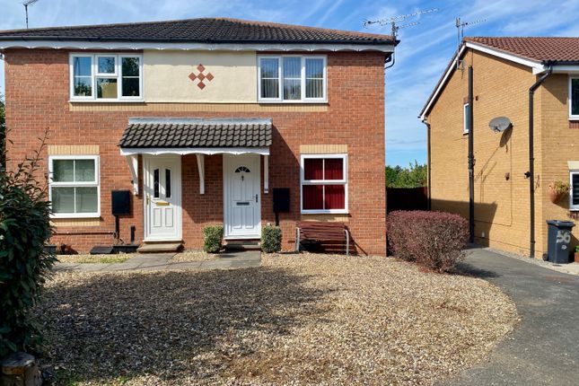 Thumbnail Town house for sale in Cheney Road, Leicester