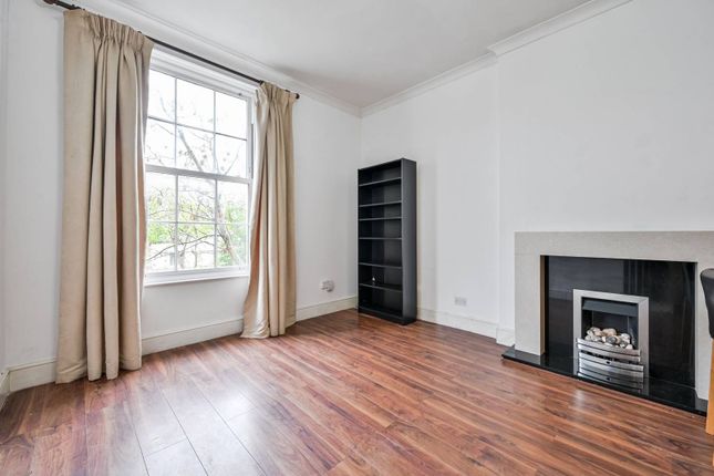 Flat to rent in Shooters Hill Road, Blackheath, London