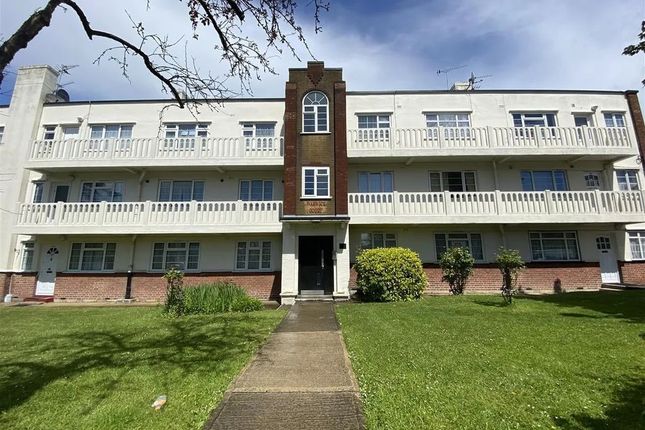 Princes Drive, Harrow photo 2