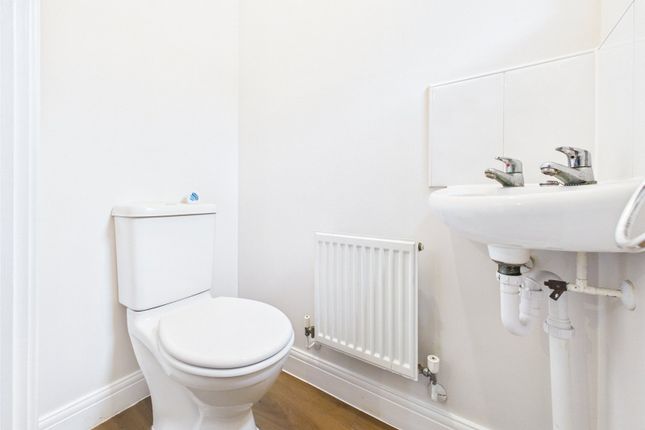 16, Meadow Place, Weston-super-Mare photo 4