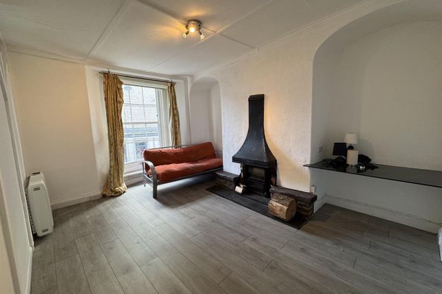 First floor flat, Flat 1 2A, Regent Street, Teignmouth photo 3
