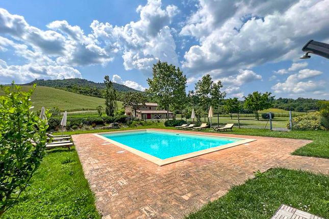 Thumbnail Farmhouse for sale in La Sassa, Montecatini Val di Cecina, Pisa, Tuscany, Italy