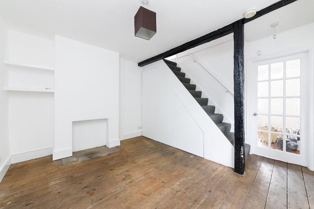 Cottage to rent in Eden Road, Walthamstow, London