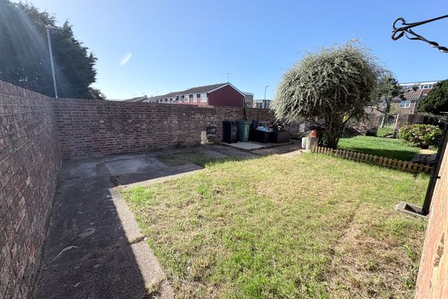 1a, EASTBOURNE photo 2