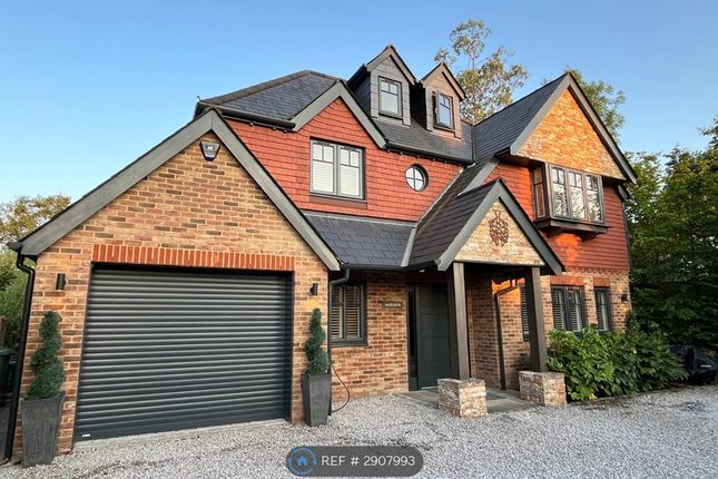 Hazeldene, Hazel Way, Fetcham, Leatherhead photo 2